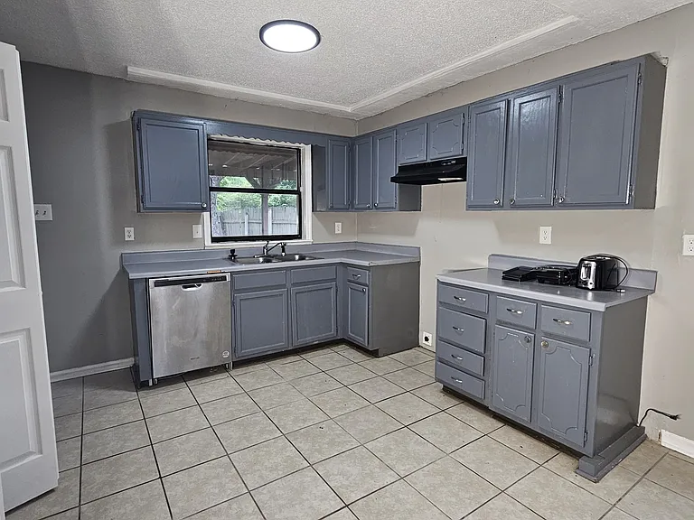 7007 Amberly Way Dr #HOUSE — Photo 6