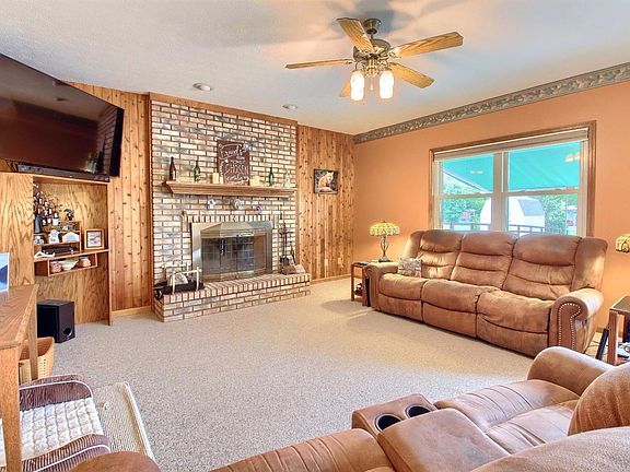 4th image of 5825 Brooke Meadows Ct