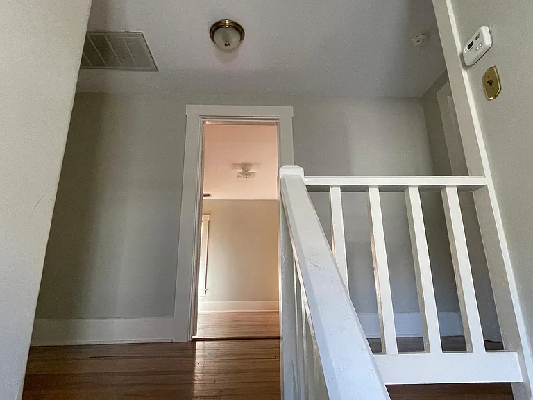 2139 Baringer Ave — Photo 13