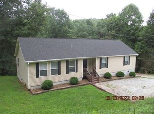 101 Imperial Dr, Franklin, NC 28734