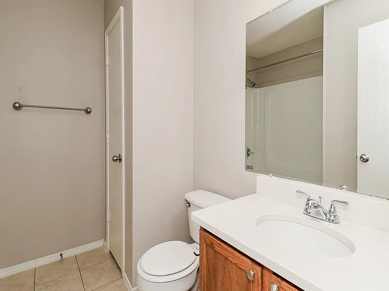 3317 Bentgate Ct — Photo 14