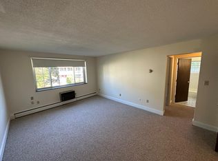 8 Brattle Dr APT 7, Arlington, MA 02474