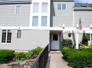 7 Kings Park Dr, Port Chester, NY 10573