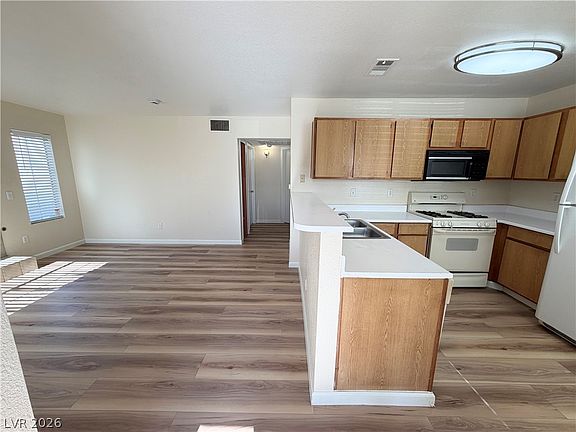 5th image of 4648 Krissylouise Way APT A