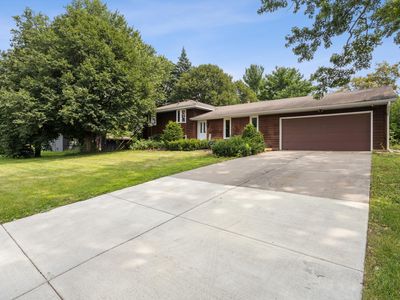 8148 Russell Ave N, Brooklyn Park, MN, 55444