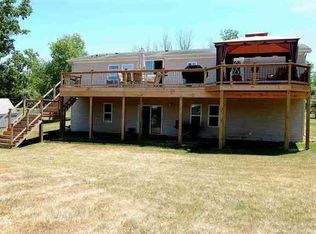 35 Lane 120 Long Lk, Fremont, IN 46737