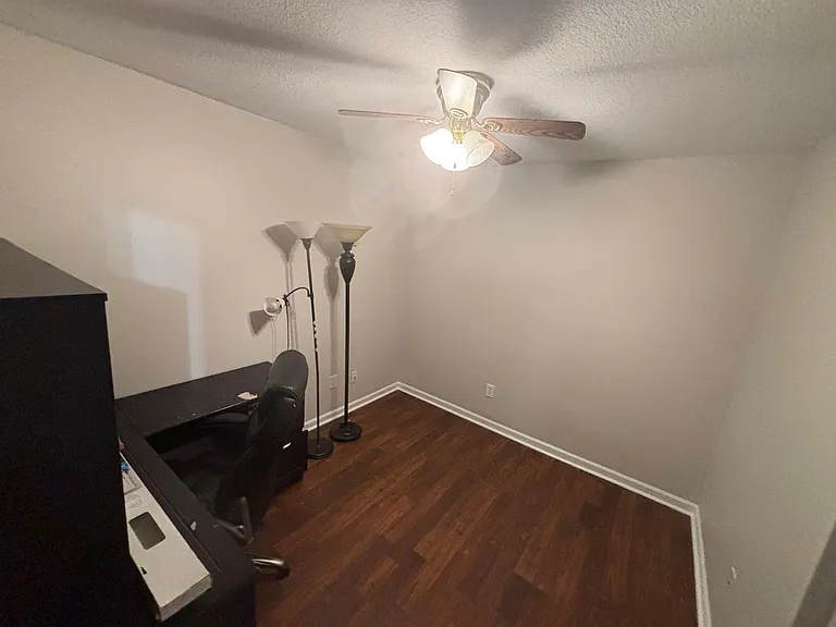 644 Grover Dr — Photo 21