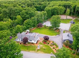 573 W Townsend Rd, Lunenburg, MA 01462