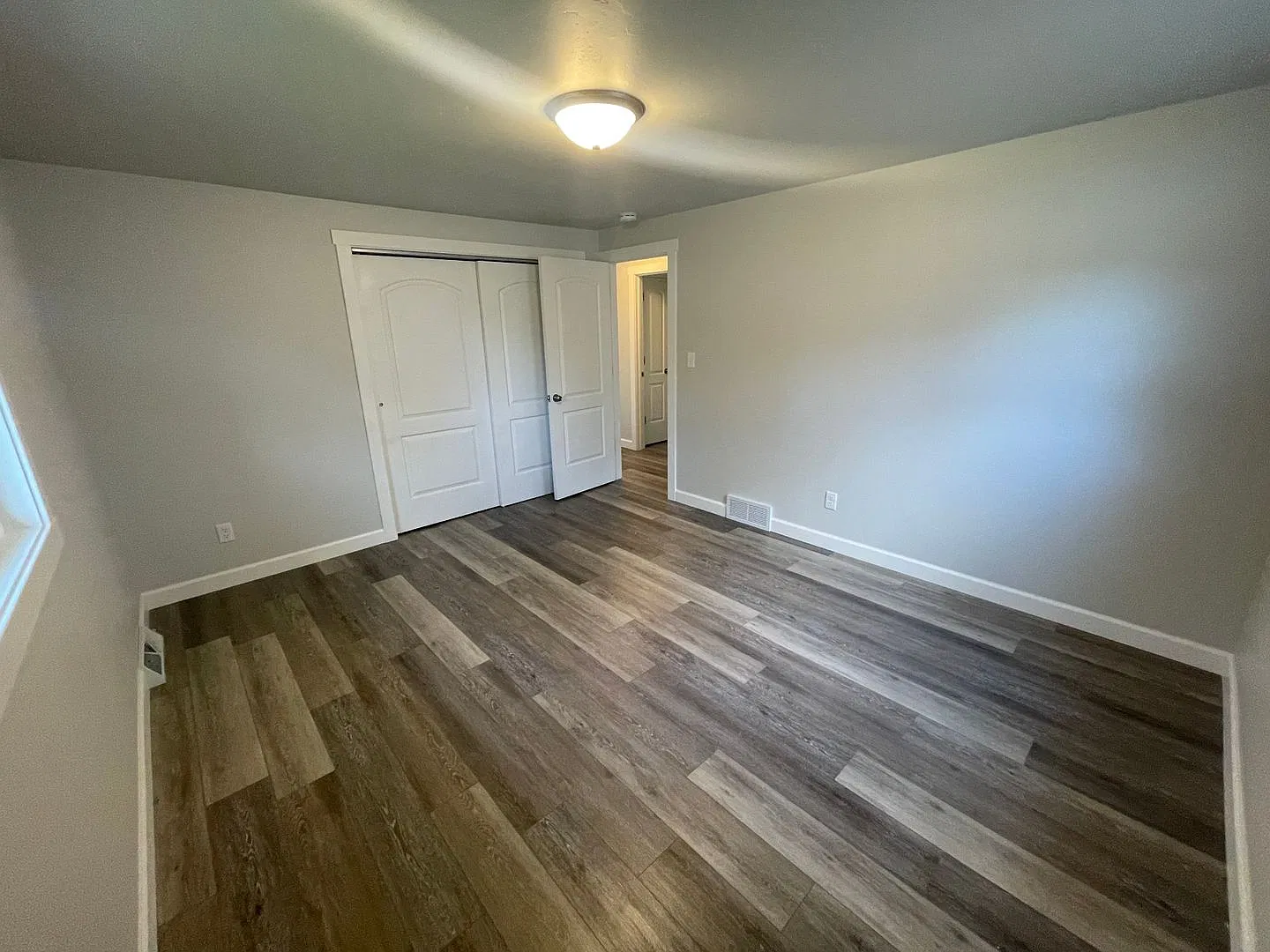 2 Bed 1 Bath Ranch Duplex — Photo 3