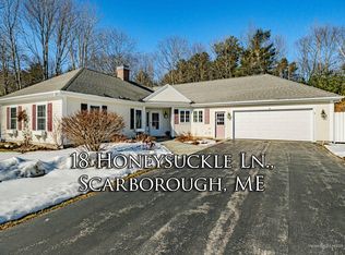 18 Honeysuckle Ln, Scarborough, ME 04074