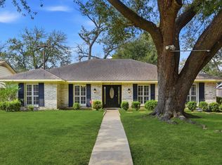 7215 Ridge Oak Dr, Houston, TX 77088