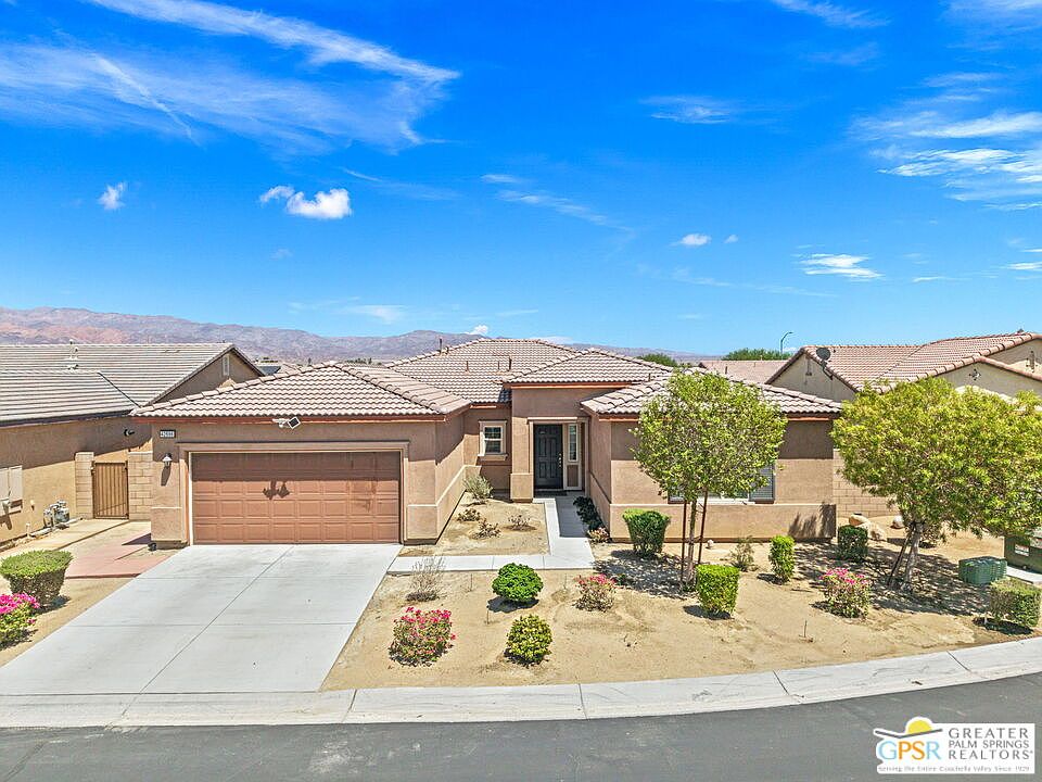 1st image of 42696 Saragoza Ct