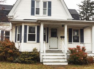 721 Bay St, Taunton, MA 02780