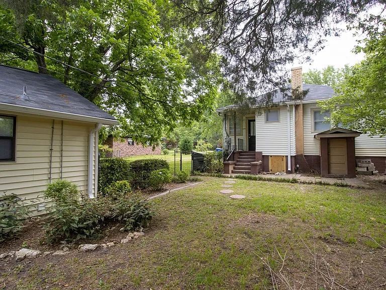 1213B Suber St — Photo 10