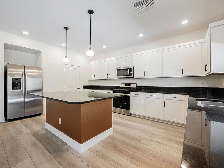 8683 Black Cordon Rd — Photo 6