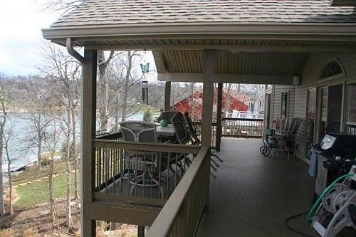 5th image of 1532 Aqua Vista Dr