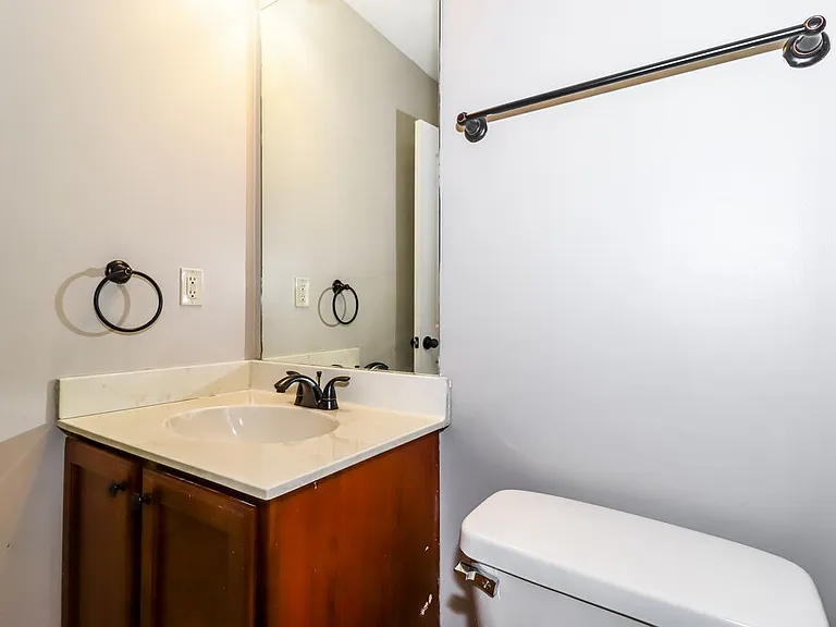 6885 Lagrange Grove Dr — Photo 14