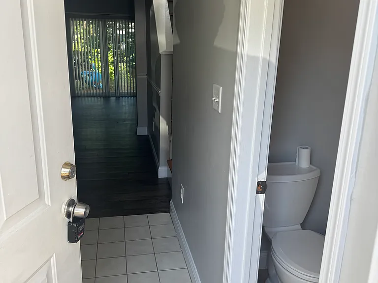 190 Tomlinson Ave #3 — Photo 1