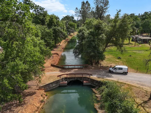 Darlenes Way, Anderson, CA 96007