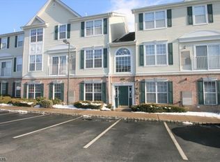 113 Limerick Ln, Phillipsburg, NJ 08865