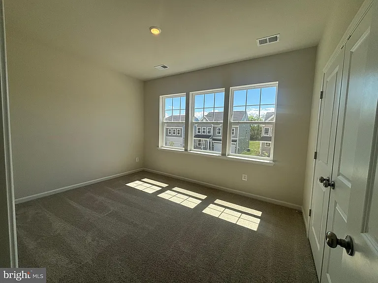 28 Forest Grove Ave #248 — Photo 22