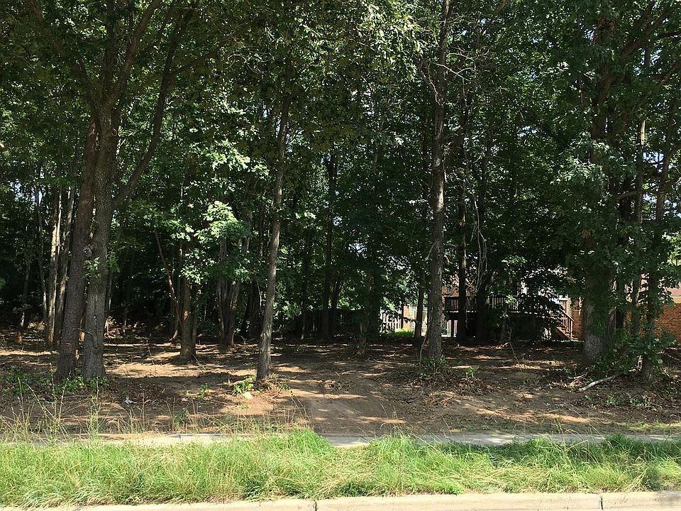 2nd image of 9342 Darcy Rd