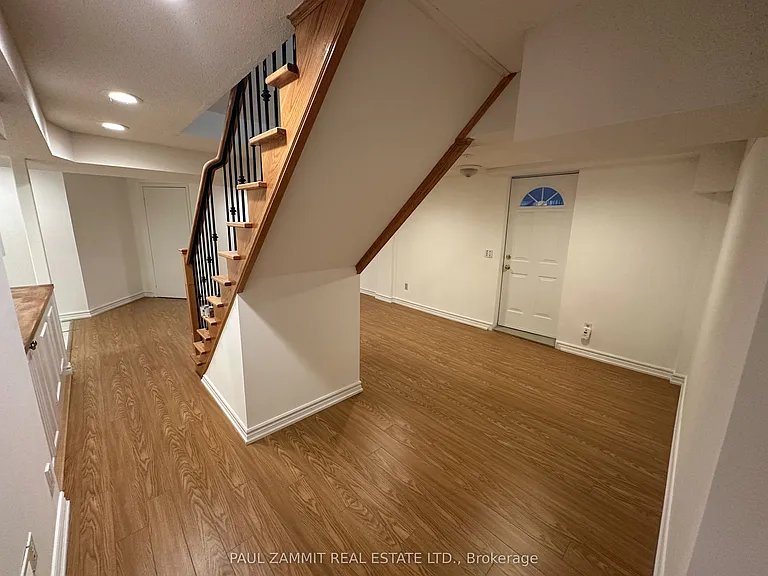 149 Heatherton Way — Photo 8