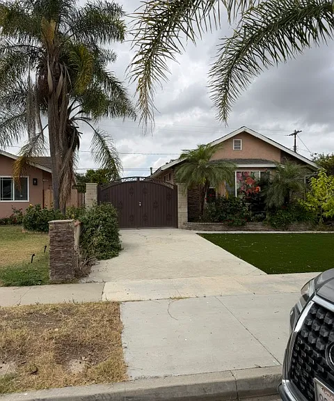 9292 Melba Dr — Photo 1