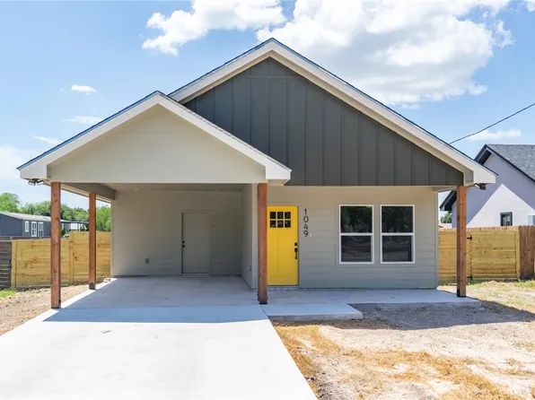1049 N King St, Alice, TX 78332