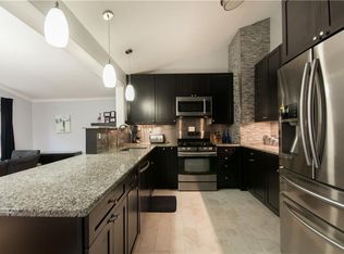 34 Stage Coach Rd, Portsmouth, RI 02871