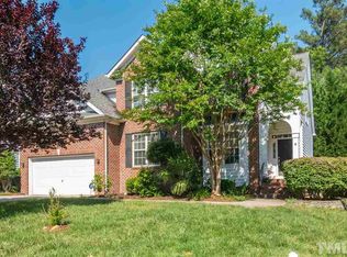 601 Westminster Dr, Chapel Hill, NC 27514