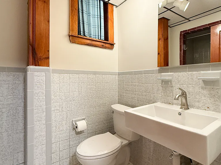 115 Grove St — Photo 13