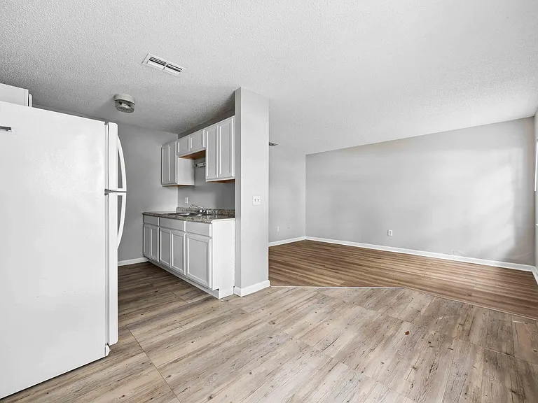 3018 Allred Dr #C — Photo 8