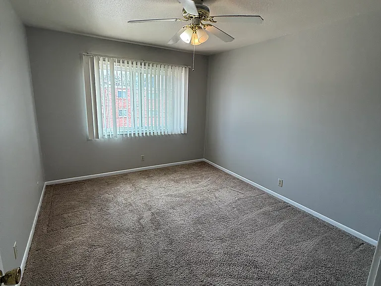 151 N 41st St #205 — Photo 9