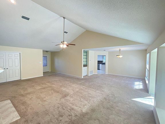 4th image of 2707 Pebble Beach Dr