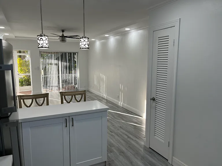 2748 NE 28th Ave #2 — Photo 12