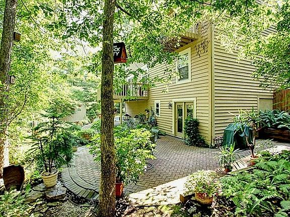 2nd image of 4384 Lac Lamen Dr