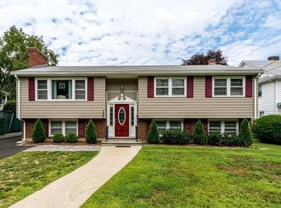 703 Main St, Watertown, MA 02472