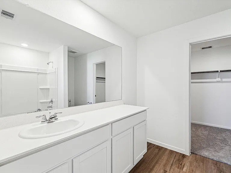 9923 Oakheath Bluff Dr — Photo 6