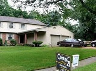 557 Covered Bridge Rd, Cherry Hill, NJ 08034