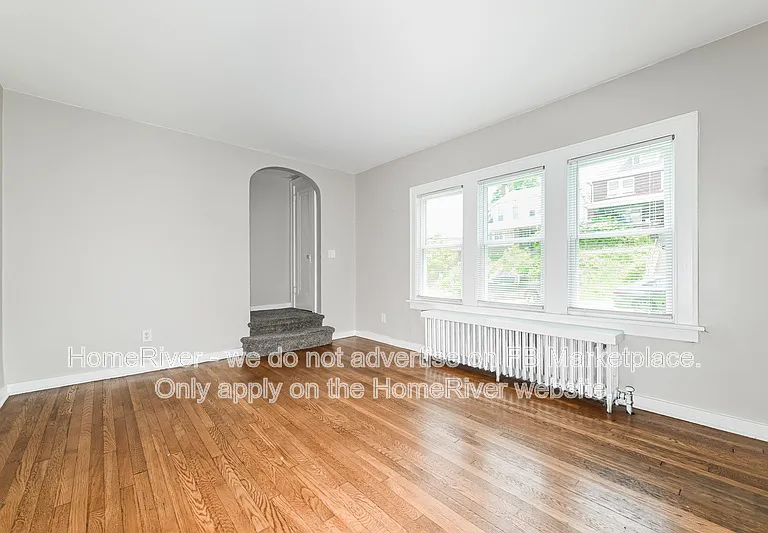 3025 Norwood Ave — Photo 7