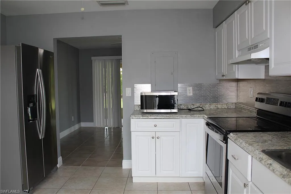 2 bed, 2.0 bath, 1152 sqft, $1,295 — Photo 4