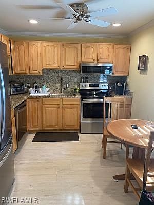 2nd image of 62 Glades Blvd APT 2