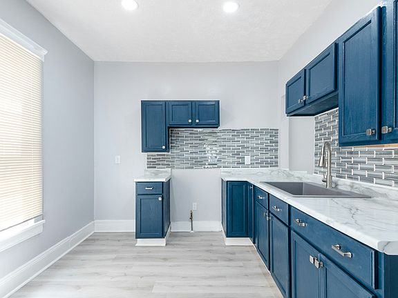3rd image of 3317 Virginia Ave