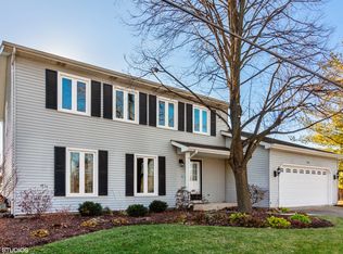 1504 77th St, Naperville, IL 60565