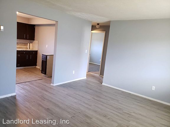 3rd image of 211 Brace Ave Unit A