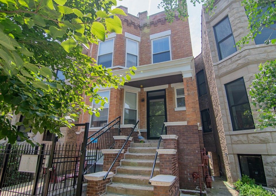 1st image of 2448 N Albany Ave #3