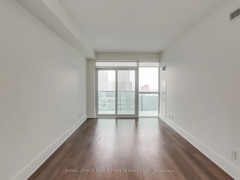 25 Broadway Ave #1408 — Photo 8