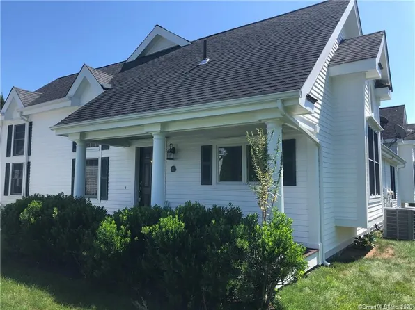 11 Mirror Pond Rd #11, Moodus, CT 06469