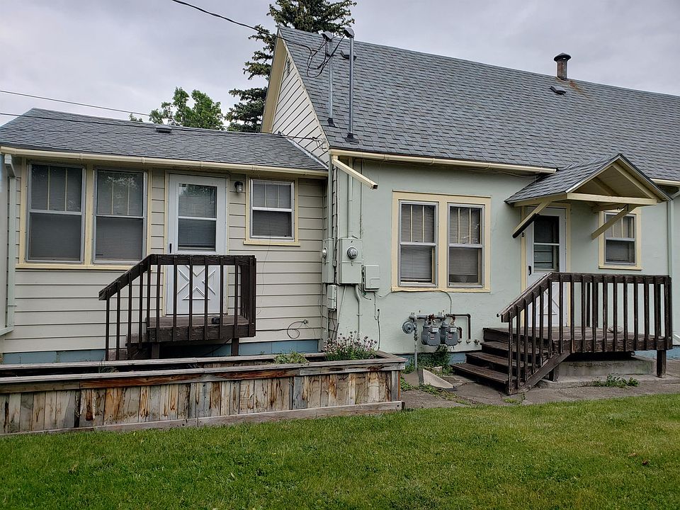 Dining/ Entry on Right, Living room / Bonus on Left